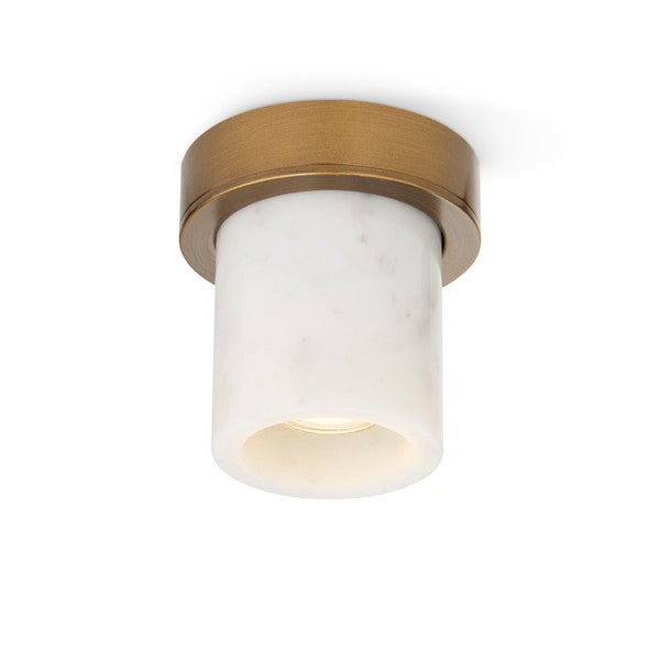 Miss Marble loftspot i hvid carraramarmor med loftbase i bruneret messing fra Design by Us.