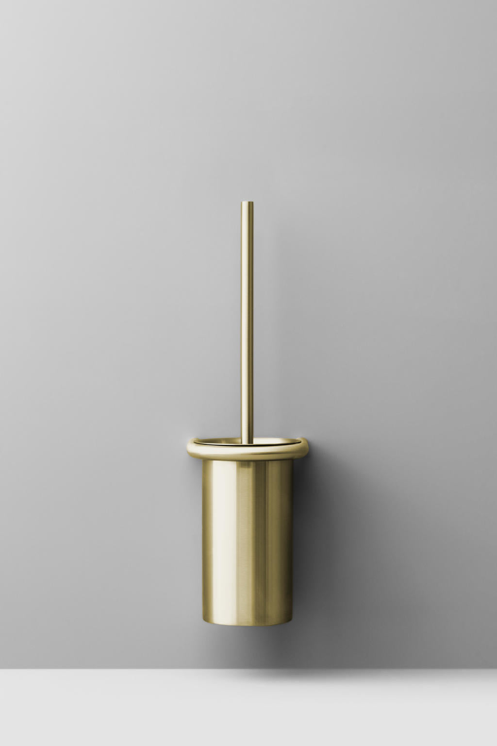 Toiletbørsteholder, børstet messing finish • d line - Copenhagenhomedesign