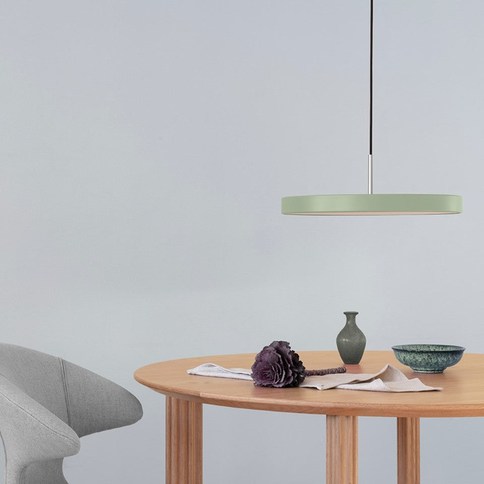 Asteria Plus pendel, oliven og stål • UMAGE - Copenhagenhomedesign