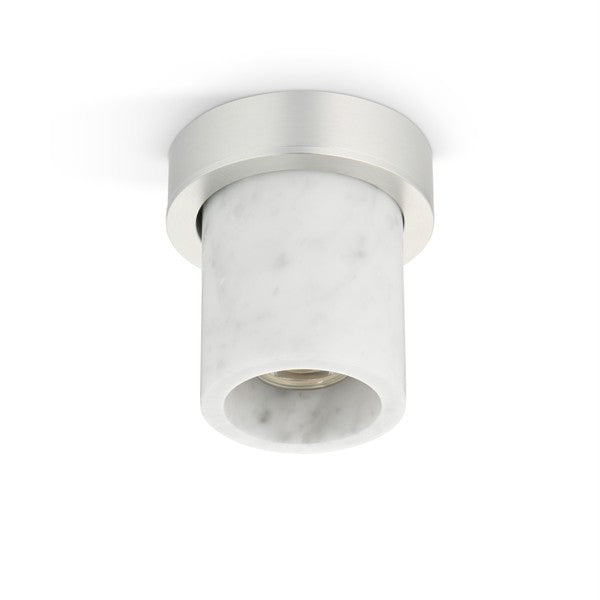 Miss Marble loftspot i hvid carraramarmor med loftbase i rustfrit stål-look fra Design by Us.