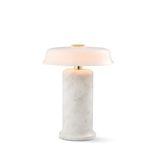 TRIP No. 2 portable bordlampe, hvid carrara/opal glossy • Design by Us