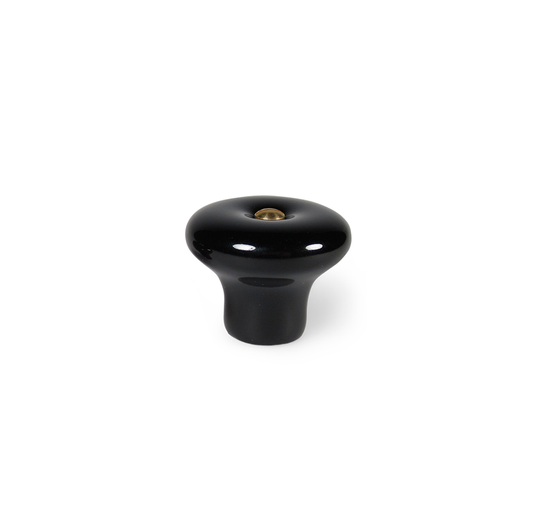Porcelænsknop i sort porcelæn med messingskrue, 31 mm