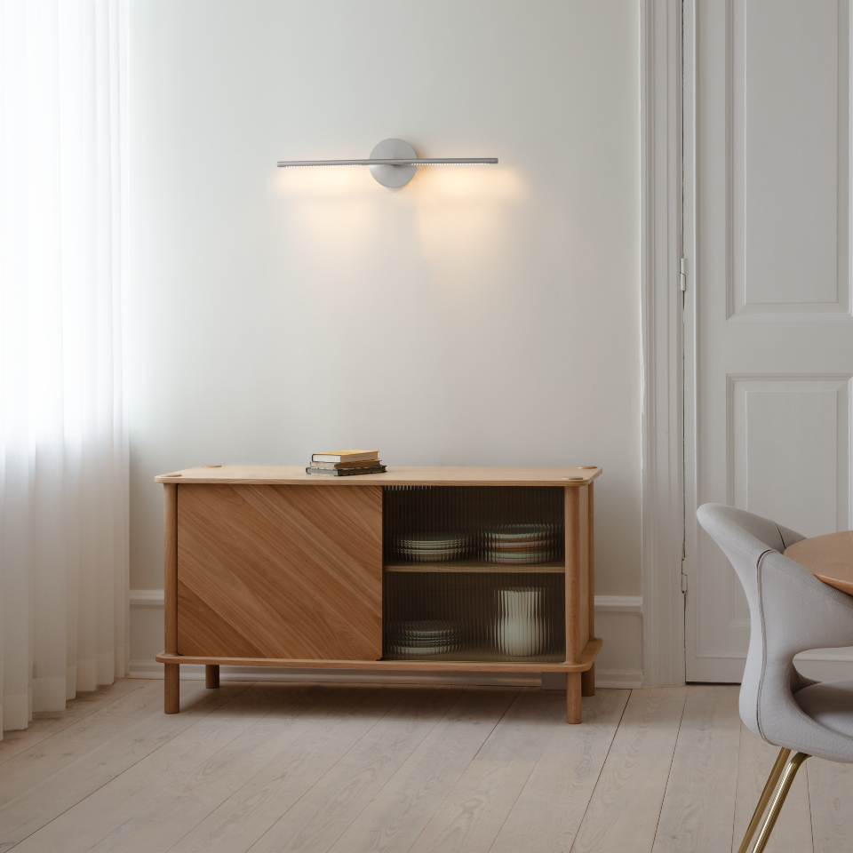 Omni Wall væglampe, stål • UMAGE - Copenhagenhomedesign