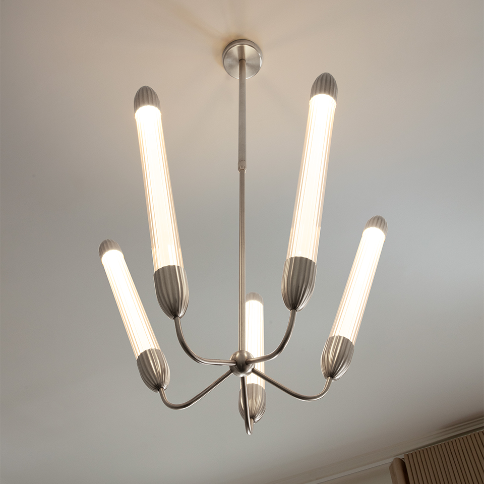 Lemon Squeeze lysekrone, poleret stål • UMAGE - Copenhagenhomedesign