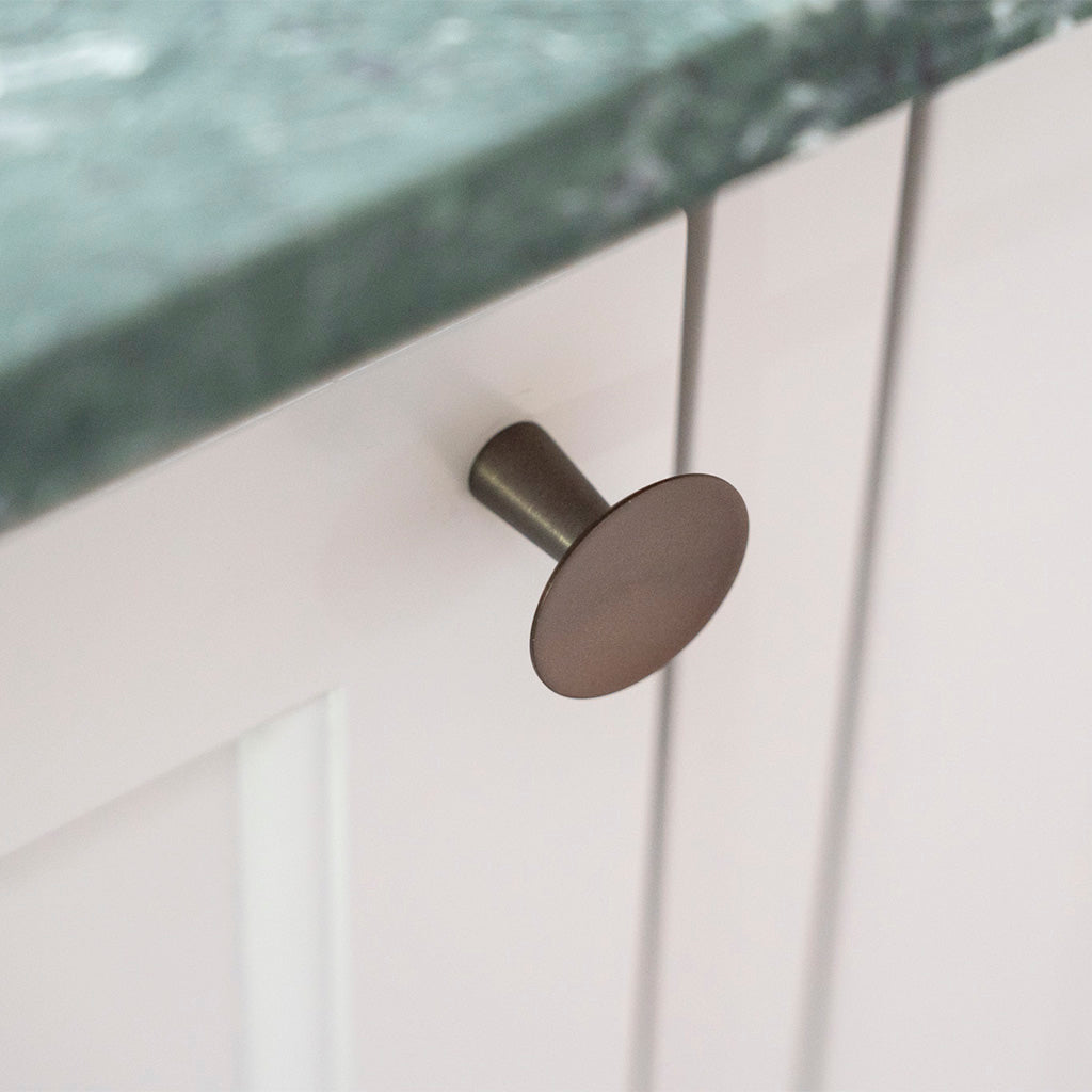 København møbelknop, Ø 75 mm, bronze / bruneret messing • Chr. Jørgensen - Copenhagenhomedesign