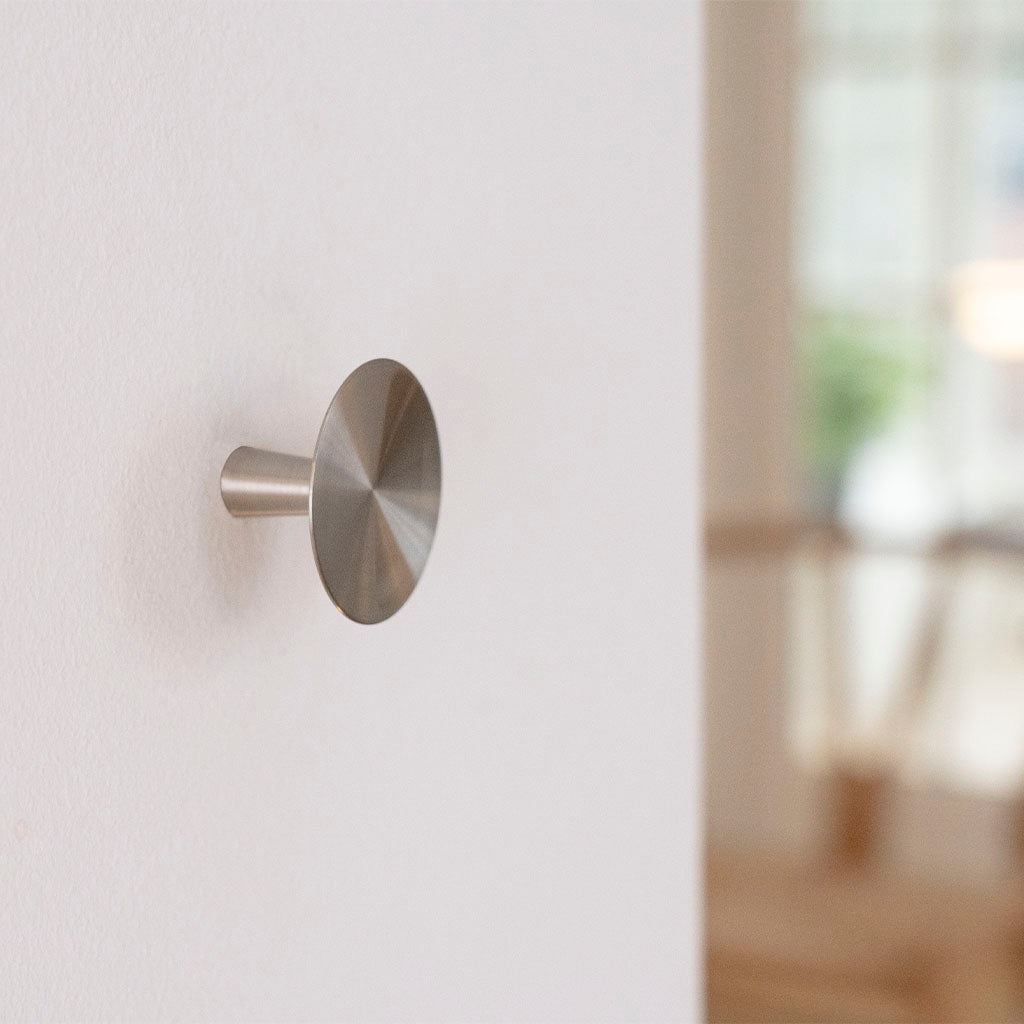 Møbelknop i rustfrit stål look, Ø 75 mm - København • Chr. Jørgensen - Copenhagenhomedesign