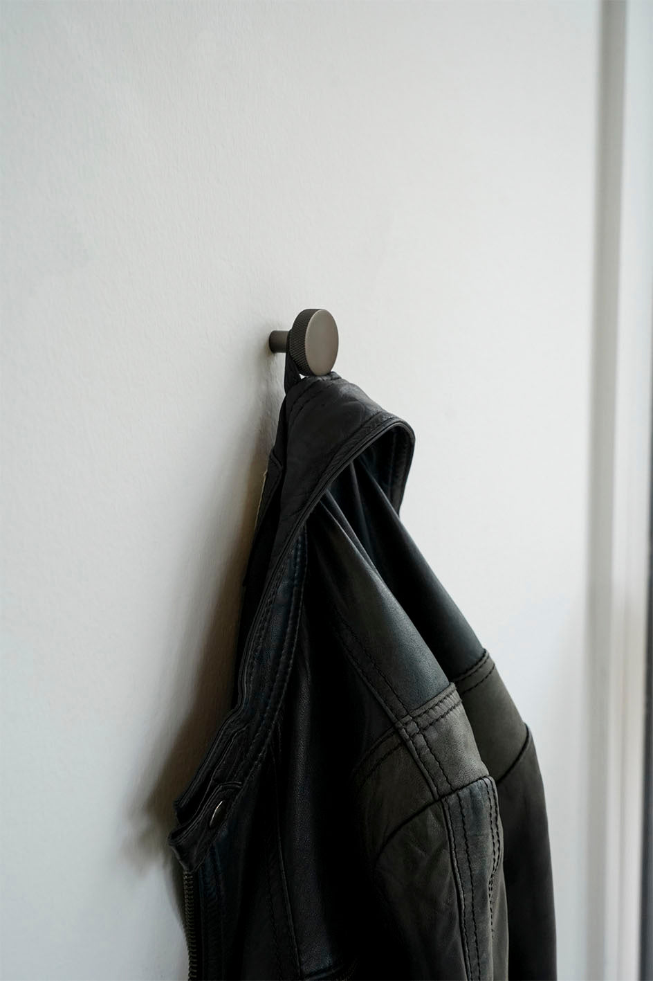 Møbelknop med diamond cut i bronze / bruneret messing - Østerbro • Chr. Jørgensen - Copenhagenhomedesign